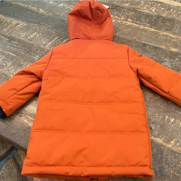 Perry Ellis Boys puffer coat, pre owned excellent condition size 4 - Picture 3 of 8
